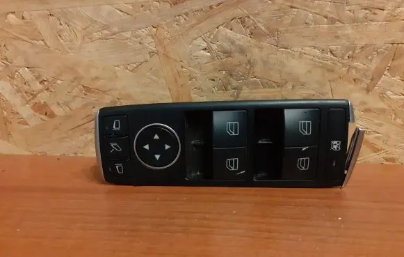 Mercedes-Benz C W204 Other switches/knobs/shifts 2049055402 466