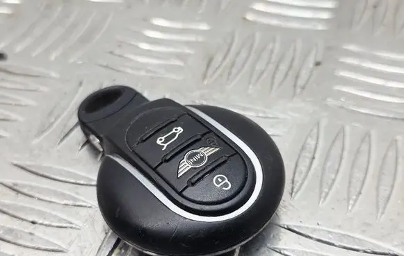 Mini One - Cooper F56 F55 Ignition key/card 