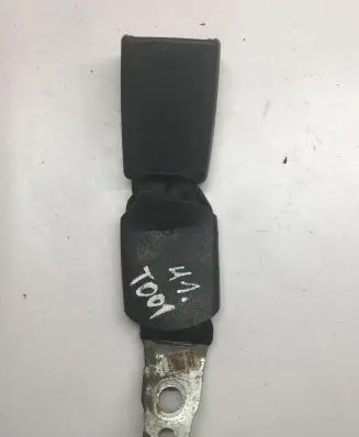 Chevrolet Camaro Middle seatbelt buckle (rear) 84002412