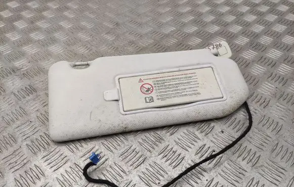 Peugeot 508 Sun visor