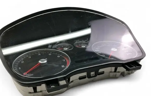 Ford Focus Speedometer (instrument cluster) 4M5T10849EP