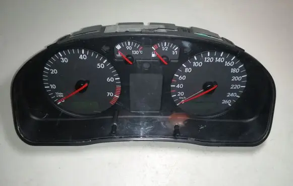 Volkswagen PASSAT B5 Speedometer (instrument cluster) 3B0919861B