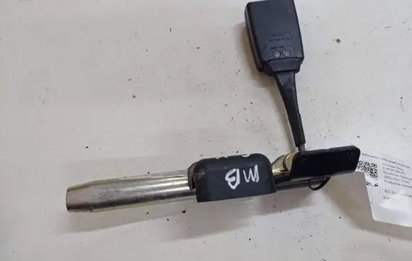 Mercedes-Benz C W203 Rear seatbelt buckle 2038600789
