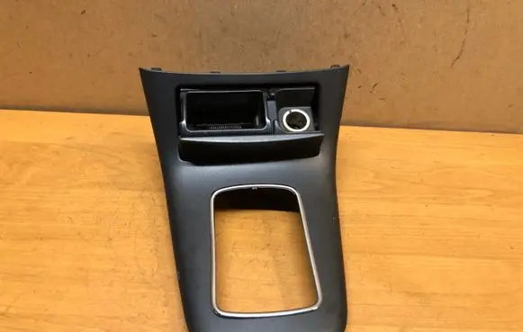 Toyota Avensis T250 Ashtray (front) 8528