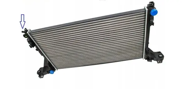 Renault Master III Coolant radiator 214101169R 214106759R 2140000Q2E