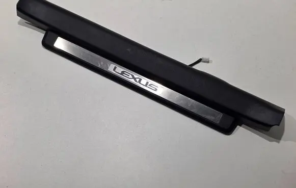 Lexus IS 220D-250-350 Front sill trim cover 6792053020 6792053030 6792053040