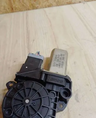 Fiat Croma Rear door window regulator motor 5000469 3J2054C 71005003