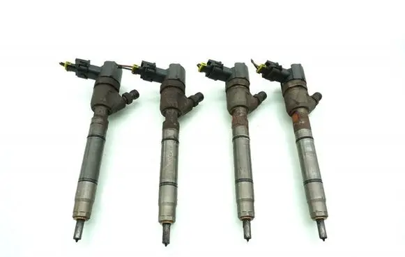 Hyundai i30 Fuel injector 0445110320