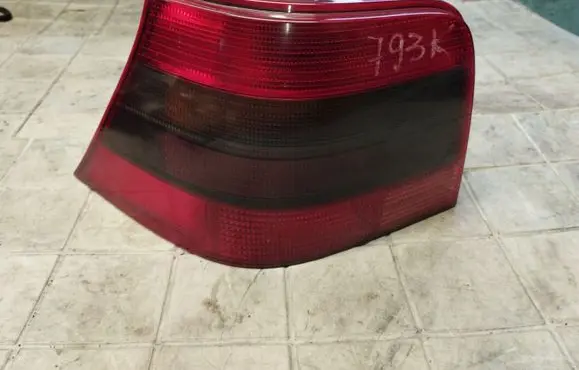 Volkswagen Golf IV Rear/tail lights 1J6945111S