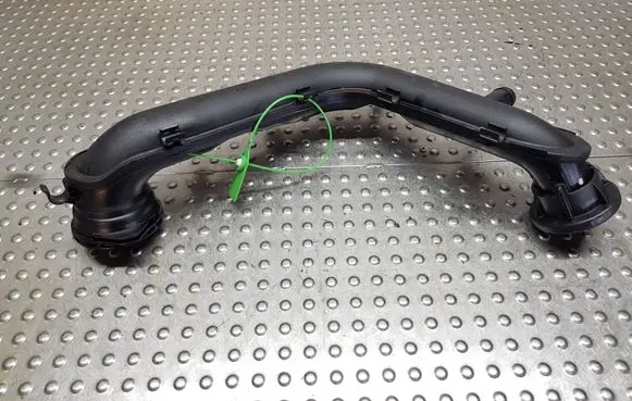 Seat Arona Air intake hose/pipe S27708337 05C145673B