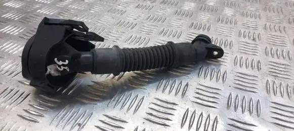 Mercedes-Benz A W169 Oil fill pipe A6400100369