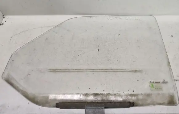 Volkswagen Transporter - Caravelle T4 Front door window/glass (coupe) 