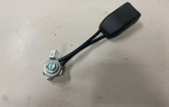 Honda FR-V Front seatbelt buckle NSB1094