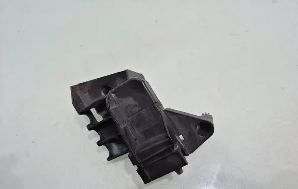 Porsche Macan (95B) Current control relay K995B57B