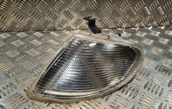 Seat Alhambra (Mk1) Front indicator light