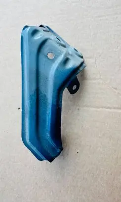 BMW X3 G01 Fender mounting bracket 7400219