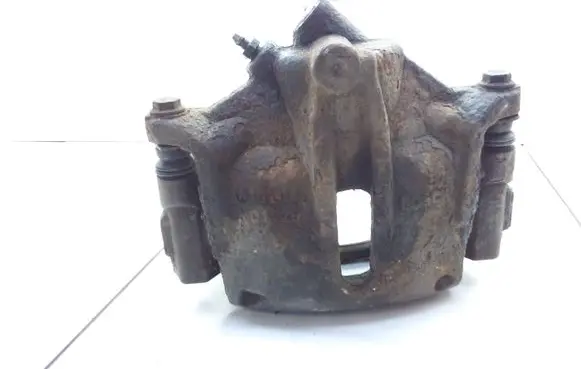 Ford Mondeo Mk III Front brake caliper
