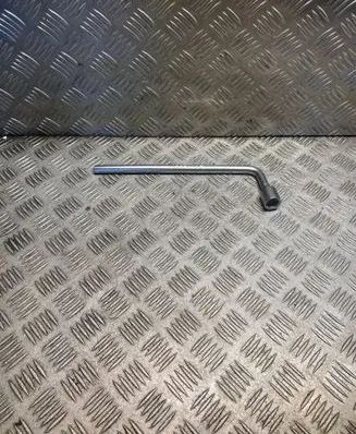 Mercedes-Benz C W204 Wheel nut wrench 2215810001 A2215810001