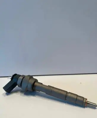 BMW 1 E81 E87 Fuel injector 0445110289 779844604