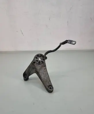 Porsche Panamera (970) Engine mounting bracket 7L8199308F
