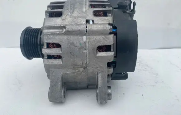 Ford Focus Generator/alternator JX6T10300KB