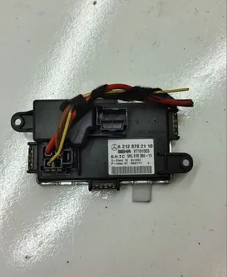 Mercedes-Benz C W204 Heater blower fan relay A2128702110