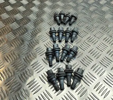 Opel Astra L Nuts/bolts 9817024580 16074052XT