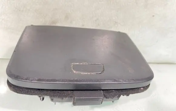 Chevrolet Captiva Car ashtray