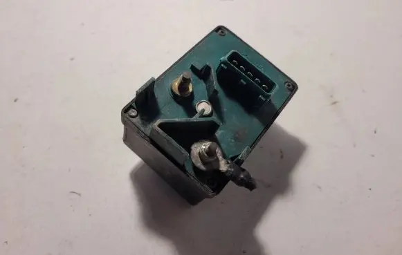 Peugeot 806 Glow plug pre-heat relay 9639912580