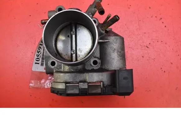 Audi A4 S4 B6 8E 8H Throttle body valve 06B133062H