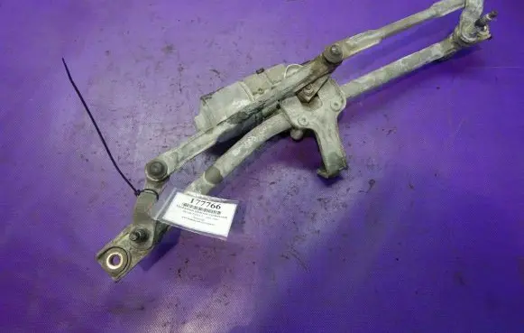 Skoda Fabia Mk1 (6Y) Front wiper linkage and motor 6Q1955119