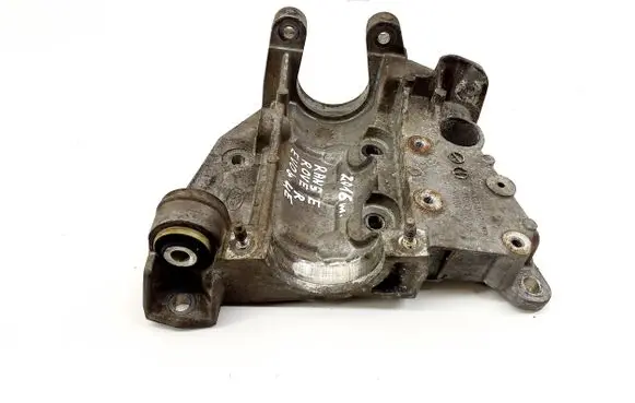 Land Rover Range Rover Evoque L538 Engine mounting bracket GJ324H473AC