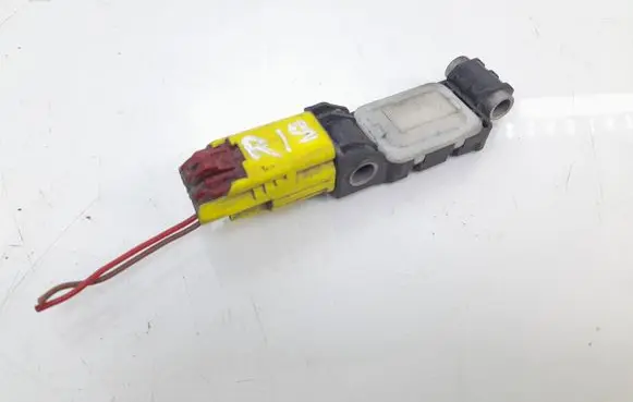Audi A3 S3 A3 Sportback 8P Airbag deployment crash/impact sensor 8E0959651A