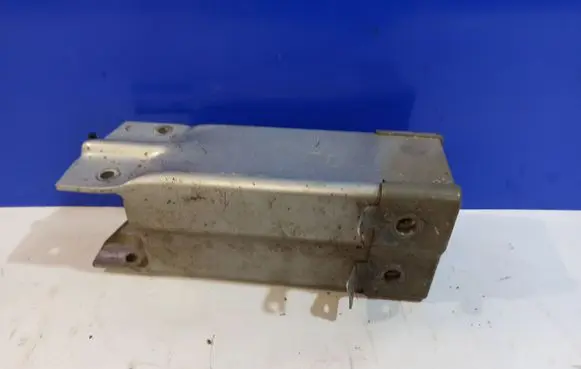 Saab 9-5 Other body part 4560041