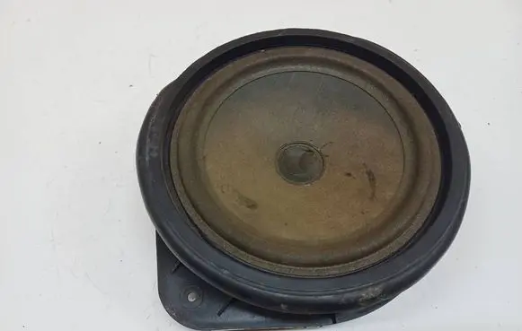 Audi A3 S3 8P Front door speaker 8P0035411