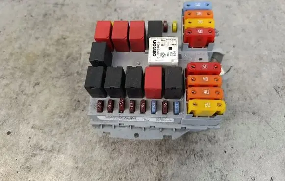Fiat Croma Fuse box set 51804120