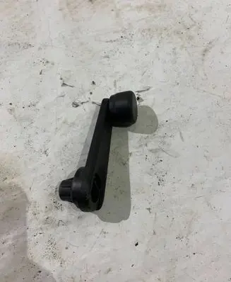 BMW 3 E46 Rear door window winding handle 8122503