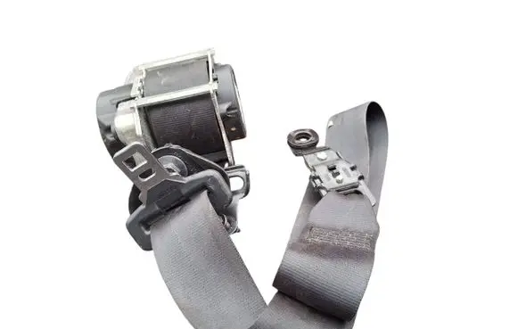 Volvo V40 Front seatbelt 619857300