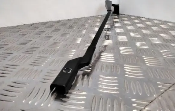 Ford S-MAX Front wiper blade arm 6M2117526AC U2VSA
