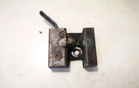 Renault Rapid Seat back rest lock catch 