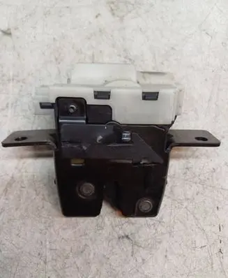 Renault Modus Tailgate/trunk/boot lock/catch/latch 8200076240E 030000