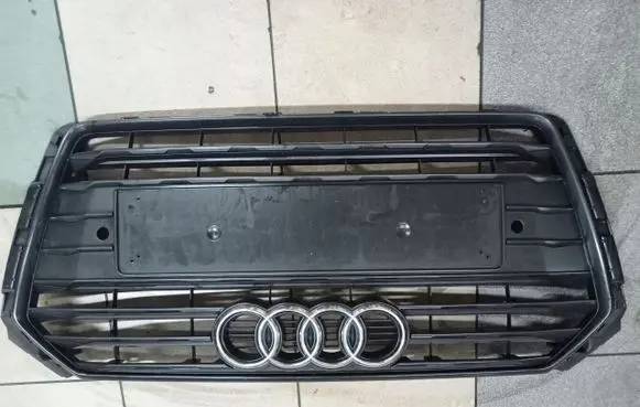 Audi A4 S4 B9 Front bumper upper radiator grill 8W0853651AB