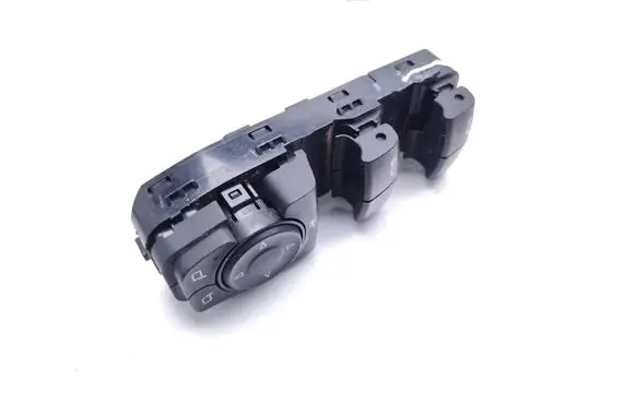 Opel Insignia B Electric window control switch 84211877