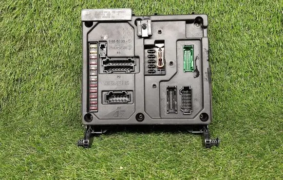Volkswagen Sharan Fuse module 7M0962258H 7M0971882A
