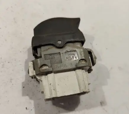 Renault Espace - Grand espace IV Electric window control switch 315029A