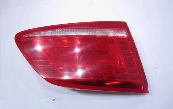 Volkswagen PASSAT B7 Tailgate rear/tail lights A046341 0DF1 3062