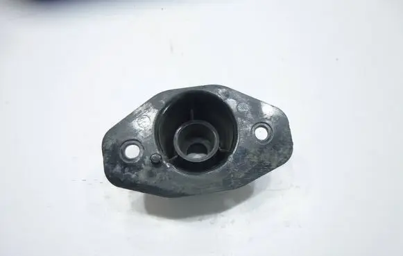Audi A4 S4 B7 8E 8H Front bumper mounting bracket 8E0807381C