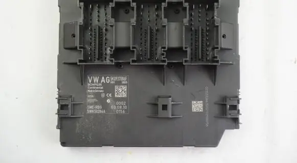Volkswagen Touran II Comfort/convenience module 5K0937086F 5WK50284A