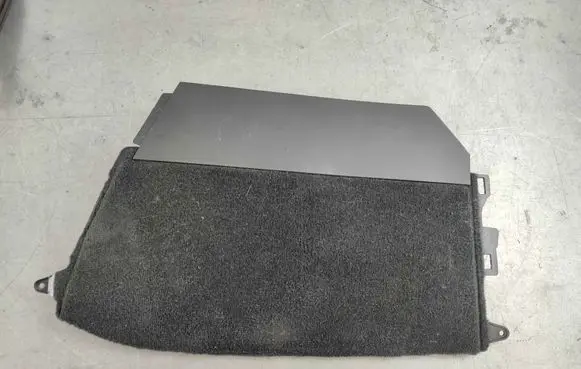 Volvo XC60 Centre console side trim rear 31420759