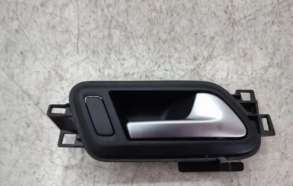 Volkswagen Amarok Rear door interior handle 2H0837114
